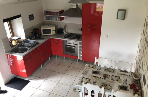 Berric Apartment | Gîte in Breton Longères 15 km from the beaches of the Gulf of Morbihan.