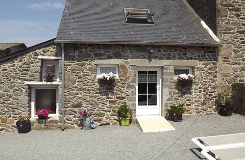 Pluduno Cottage | Gîte in Brittany, between land and sea, quiet, pets welcome, wifi