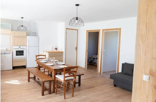 Saint-Hostien Cottage | Gite in Sucs country