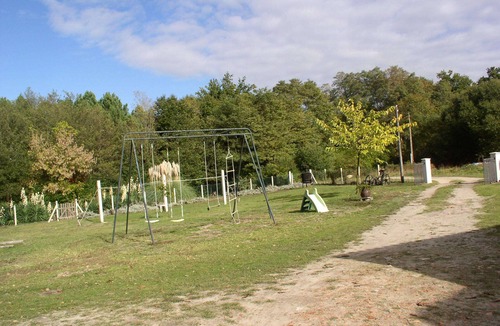 Rion-des-Landes Condo | Gîte in the heart of a charming village