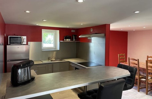 Isle-et-Bardais Cottage | Gite Isle-et-Bardais, 2 bedrooms, 5 persons