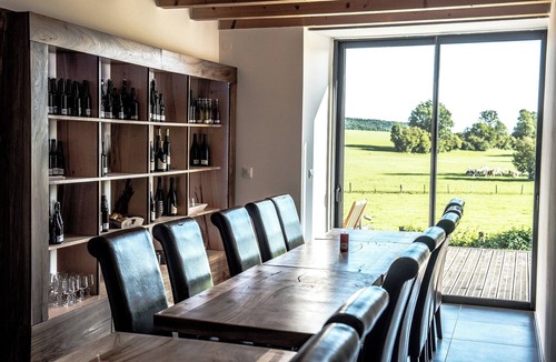 Marigny House | Gite jura, lac de Chalain, cascades du hérisson, friendly and comfortable
