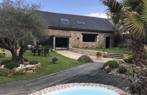 Saint-Brieuc House | GITE LA GRANGE BRETONNE L ATIPIC