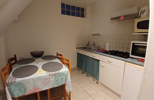 Graces Cottage | Gite la Roseraie in the countryside 30mn from the sea