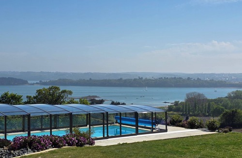 Ploubazlanec House | GITE LE GRAND BLEU
