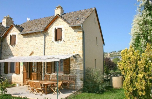 La Malene House | Gite les Chanterelles Pets welcome! ideal for large families