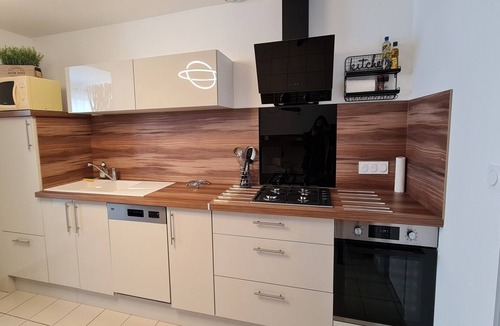 Saint-Marcouf Cottage | Gite Les Coquillages, directly on the beach