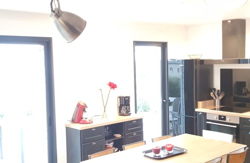 Les Moitiers-d'Allonne House | Gîte Les Houguettes, charming gîte for 7 people, 600m from the beach