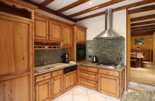 Lieutades Cottage | Gite Lieutadès, 4 bedrooms, 8 persons