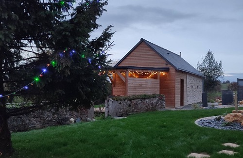 Gruge-l'Hopital House | Gîte LogisNoues, country house in Haut Anjou, with garden and terrace.