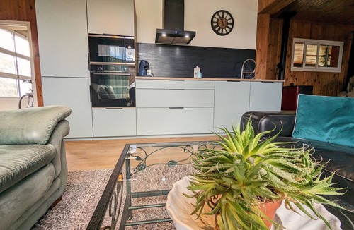 Niherne Cottage | Gite Niherne, 6 bedrooms, 12 persons