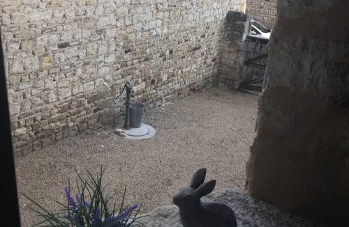 La Sauvetat House | Gite Old barn fully restored, lots of charm! Car charger