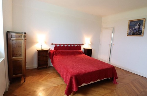 Pierrefort Cottage | Gite Pierrefort, 6 bedrooms, 10 persons