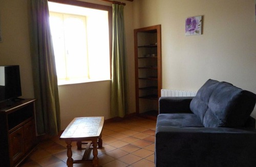 Teurtheville-Hague Cottage | Gite Teurthéville-Hague, 2 bedrooms, 5 persons