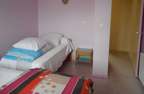 Teurtheville-Hague Cottage | Gite Teurthéville-Hague, 2 bedrooms, 5 persons