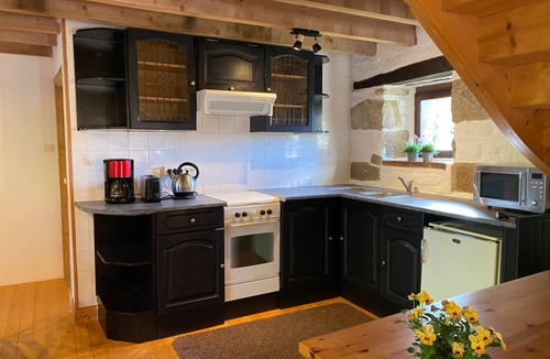 Plounerin House | Gite - typisch bretonisches Bauernhaus mit Pool by Interhome