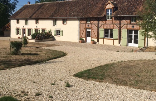 Thou Cottage | GITES: SOLOGNE / PUISAYE / HOUSE GUARD / SHEEP - close to SANCERRE