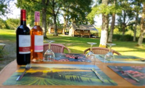 Cronat House | Glamping Les Arbres, Luxe Safaritent met zwembad