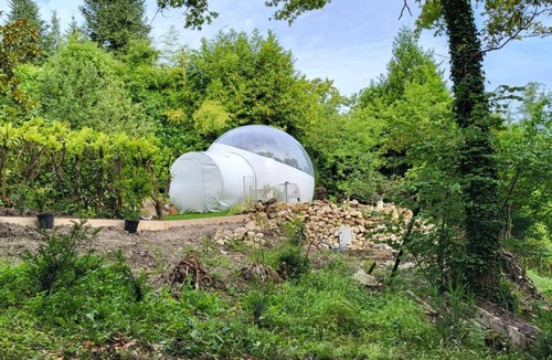 Dormans RV Rental | Glamping 'Les Bulles Du Coq De Champagne' with Mountain View, Jacuzzi and Wi-Fi