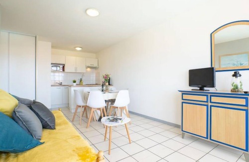 Ciboure Apartment | Golf de la Nivelle by Interhome