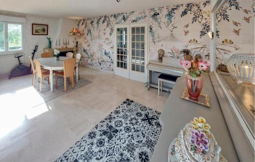 Concarneau Apartment | Gorgeous Apartment In Concarneau