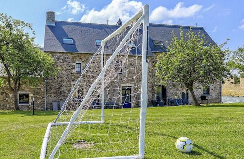 Fierville-les-Mines House | Gorgeous home in Fierville-les-Mines