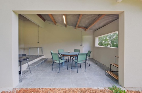 Gans House | Gorgeous home in Gans with kitchen