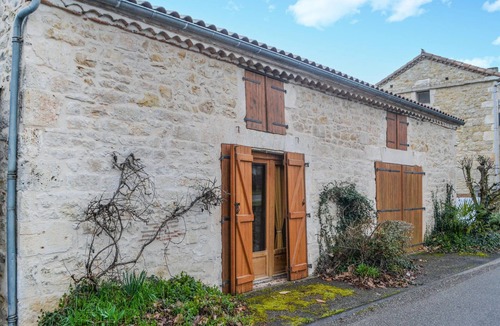 Sauzet House | Gorgeous home in Sauzet with swimming pool