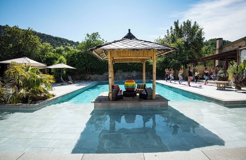 Montreal House | Gorges de l'Ardèche Large duplex in "Maroco" estate with swimming pool