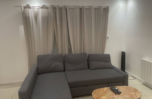 Goussainville Apartment | Grand Appart F3 Près de Roissy CD, Parc Astérix, Paris, Stade de France
