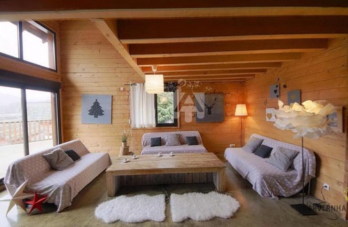 Besse-et-Saint-Anastaise Apartment | Grand Gîte de Combes