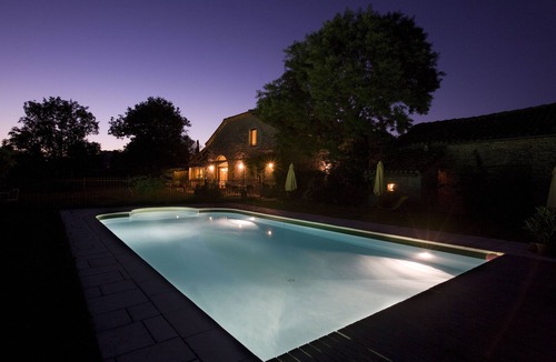 Lalbenque House | Grand Gîte de Charme dans le Lot - Jacuzzi, Piscine & Truffles - 14 pers.