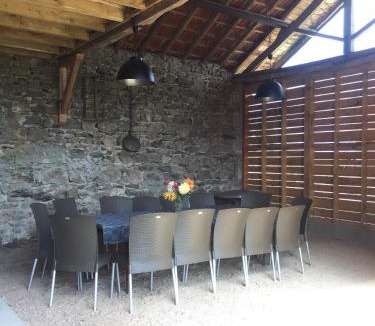 Saint Bonnet des Quarts House | Grand Gite Maison d Alice Auvergne - 15 personnes