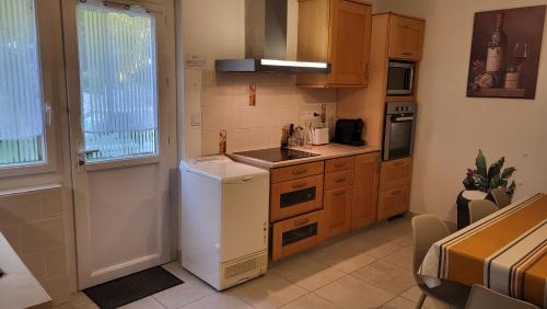 Saint-Vincent-de-Paul Apartment | Grand T3 rénové - Calme Jardin Parking Wifi proche DAX