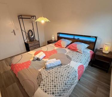 Forbach Apartment | Grand T4 moderne à Forbach Wi-Fi & Parking