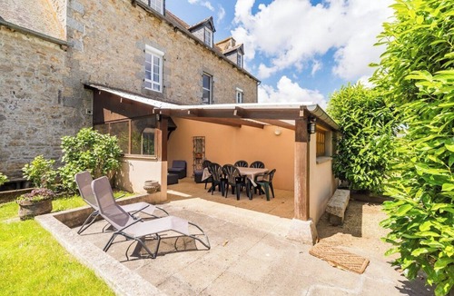 Gommenec'h House | Grande Maison, Confort et Nature a Gommenec'h