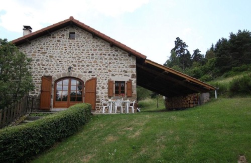 Allegre House | Grande maison en pierres avec jardin, proche d'un bourg médiéval, animaux acceptés - FR-1-582-161