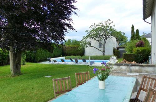 Le Mayet-de-Montagne House | Grande maison contemporaine avec piscine et animaux admis - FR-1-489-134