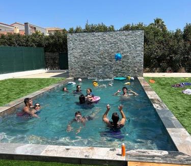 Bompas Villa | grande villa avec piscine