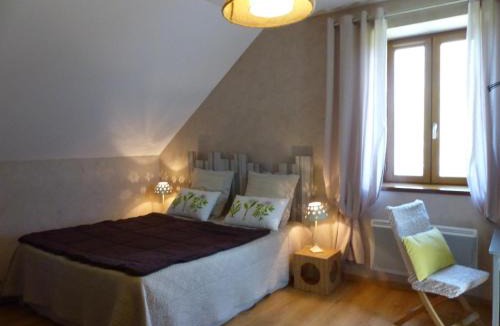 Deneuille-les-Mines House | Grange rénovée avec jardin, proche Montluçon - FR-1-489-408