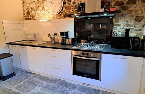 Guimaec House | Granite stone house – Guimaec