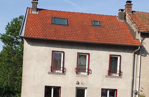 Saint-Ours House | Great gîte "Le Côme". Sleeps 10. Close to Vulcania, Lemptegy, the Puy de Dôme.
