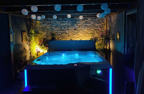 Saint-Marcouf Villa | Green Oasis by the sea