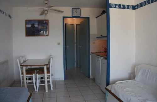 Le Barcares Apartment | Ground floor garden apartment with sea view and pools