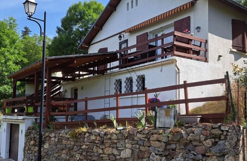 Bessede-de-Sault Ski Chalet | Ground floor of a beautiful cottage