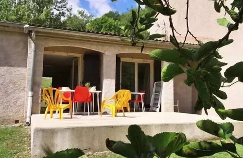 Prats-de-Mollo-la-Preste Apartment | "Ground Floor" 3-room Apartment for 6 People
