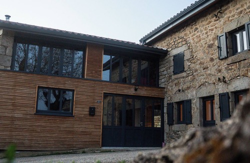 Tiranges House | Group gite - ideal for families and friends
