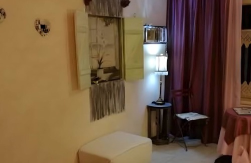Pont-Melvez Bed & Breakfast | Guest House 'Suite Confort' with Private Terrace, Shared Garden and Wi-Fi