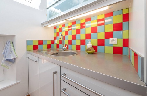 Saint-Nolff Bed & Breakfast | Guest Room 'A L’abri - An Tan' with Shared Terrace, Garden, and Wi-Fi