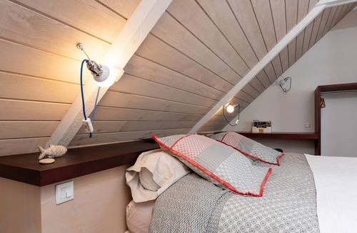 Arzano Bed & Breakfast | Guest Room 'Campanule' with Shared Pool, Terrace, and Wi-Fi